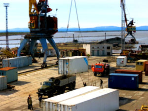 Новая система досмотра грузов в одном из портов приморского края